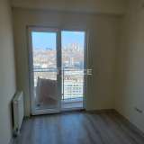  Appartement met Balkon op de 21e Verdieping in Istanbul Esenyurt 8126367 thumb8