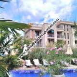  Продается большая люксовая меблированная однокомнатная квартира - студия с лужайкой с видом на бассейн в Каскадас Фемили Резорт 500м от пляжа, Солнечный берег, Болгария  Солнечный берег 7926694 thumb145
