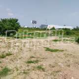 Large plot of land between two metro stations - 