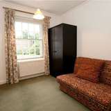  Large Apartment in this sought after area  London 2627197 thumb7