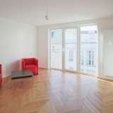  Vollsanierte, moderne 4-Zimmerwohnung mit Blick ins Grüne inkl. KFZ-Platz Wien 7727271 thumb7