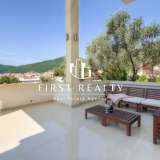  Spacious villa with pool, garden and sea view Budva 8128174 thumb11