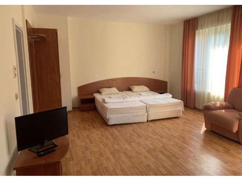 One-bedroom apartment + PARKING SPACE + swimming pool in apart-hotel in Golden Sands resort, Varna city.