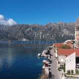  Large house with a plot on the first line for reconstruction Perast 8128040 thumb11