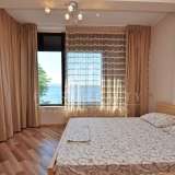  Вилла с тремя спальнями и панорамными видами Каменари 8128055 thumb11