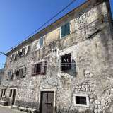  Apartment in a stone house on the first line Prčanj 8128089 thumb10
