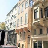  Furnished Building Near the Sea and Tram Stop in Balat İstanbul Fatih 8129034 thumb1