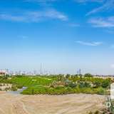  Dubai Hills Estate is a new city within the city developed by Emaar Properties & Meraas Holding. Among the lush green landscape of Dubai Hills Estate, Parkways vista showcases exclusive villas designed for those who enjoy a lavish way of living. Dubai Hills Estate 5529371 thumb17