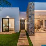  Vrijstaande villa's met zwembad en parkeerplaats in Costa Calida Murcia 8129057 thumb9