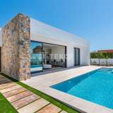  Vrijstaande villa's met zwembad en parkeerplaats in Costa Calida Murcia 8129057 thumb13