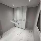  (For Sale) Residential Penthouse || Piraias/Piraeus - 70 Sq.m, 2 Bedrooms, 510.000€ Piraeus 8129832 thumb6
