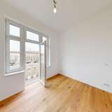  Wunderschöne sanierte 4-Zimmer Altbauwohnung mit 2 Balkonen Wien 8103249 thumb0