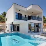  Eine neue, luxuriös eingerichtete Villa mit Panoramablick auf das Meer! Vrbnik 8103429 thumb1