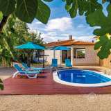  OPPORTUNITY! A house with a swimming pool in a quiet location! Dobrinj 8103469 thumb1