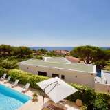 At only 300 metres from the beach, this well maintained 2-level property of 600 m2 is located in a quiet highly regarded residential area in Les Issambres on the Provence coast near to St Maxime - with a large swimming pool, several shaded seating areas a Roquebrune-sur-Argens 3832389 thumb2