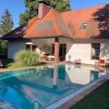  Einzigartige Villa in Baden mit Pool Baden 7933435 thumb0