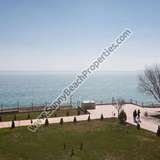  Сдаются 2-хкомнатные квартиры с видом на море в Панорама Форт  до 100 м. от пляжа в Елените, Болгария Елените 433515 thumb0