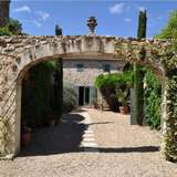  Between Uzes and Arpaillargues old mill, comfortably renovated property of about 400m2, In two separate buildings on land of 2512m2. The main house offers on the ground-garden, a kitchen, a dining room, a large living room, and upstairs, three Uzès 2533006 thumb3