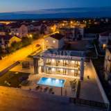  ZADAR, NOVI BOKANJAC – Luxusvilla mit Pool in einem ruhigen Teil der Stadt Zadar 8134145 thumb31