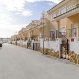  Недорогие квартиры в средиземноморском стиле в Сан-Мигеле Аликанте 8134410 thumb1