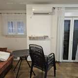  RAB ISLAND, BANJOL - 3 bedrooms + bathroom in an apartment building Rab 8135601 thumb1