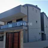  Appartementen Dichtbij Strand en Voorzieningen in Antalya Muratpasa 8136664 thumb1