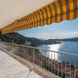  Villefranche sur Mer:Overlooking the Bay of Villefranche, in a residence with swimming pool near the beaches and the old town, apartment on the top floor - a real penthouse with a terrace of 224 m2, which surrounds the whole apartment with pan Villefranche-sur-mer 4036943 thumb0