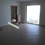  (For Sale) Residential Apartment || Piraias/Piraeus - 82 Sq.m, 2 Bedrooms, 300.000€ Piraeus 8037176 thumb3