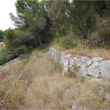  Excellent plot of land close to Monaco, this building plot of 3359 m2 is slightly sloping and faces full south. Permission has been granted to build a 250 m2 house, there is a lovely sea view and the area is very quiet.  Contact us today for f La Turbie 2639187 thumb1