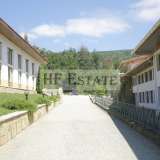  Der bestehende Hotelkomplex im kulturellen und historischen Zentrum Bulgariens Gabrowo 5039460 thumb5