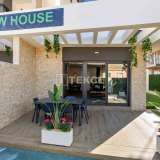  Villas contemporáneas con piscinas en Los Montesinos Alicante 8104111 thumb2