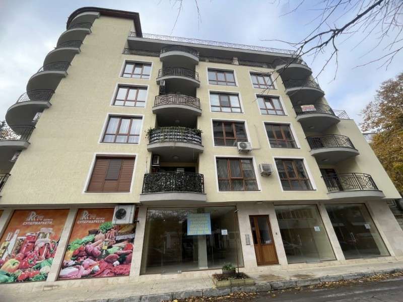 Двустаен апартамент с тераса  в  град Добрич 