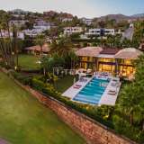  Luxuriöse helle Villa in der Nähe der Golfplätze in Marbella Marbella 8140240 thumb10
