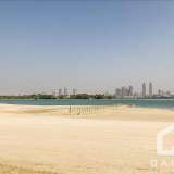  Chantelle at Dacha Real Estate is pleased to offer to the market this stunning unfurnished 5 bedroom townhouse in Palma Residences on the Palm Jumeirah.This property comprises of 5 bedrooms, 6 bathrooms, a maids room, a large kitchen and a spaciou Palm Jumeirah 5440817 thumb9