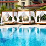  Продаeтся шикарная меблированная трёхкомнатная квартира с видом на бассейн Вилла Валенсия / Villa Valencia 400м. от пляжа, Солнечный берег Болгария  Солнечный берег 7641261 thumb62