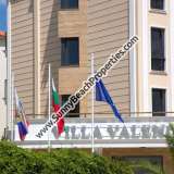  Продаeтся шикарная меблированная трёхкомнатная квартира с видом на бассейн Вилла Валенсия / Villa Valencia 400м. от пляжа, Солнечный берег Болгария  Солнечный берег 7641261 thumb47