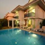  Vrijstaande villa met 4 slaapkamers vlakbij het strand in Fethiye Fethiye 8141778 thumb3