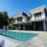  Freistehende Villa mit Bergblick in Antalya Kemer Kemer 8141815 thumb0