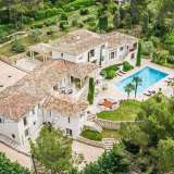 Stunning and quiet property Le Rouret 2642937 thumb6