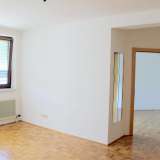  2 Zimmer Wohnung mit Balkon, im 2.OG ohne Lift, ab 1.6.2022 beziehbar Graz 6943070 thumb4