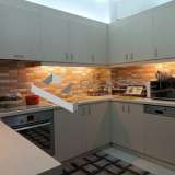  (For Sale) Residential Floor Apartment || Piraias/Piraeus - 92 Sq.m, 2 Bedrooms, 300.000€ Piraeus 8144890 thumb1