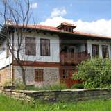  Традиционна, ремонтирана къща на два етажа с. Славейково 344944 thumb0