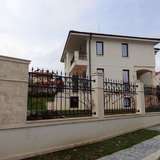  Двухэтажный дом с красивой  архитектурой,  в уютном и спокойном  курортном городке Черноморец Черноморец 2046549 thumb7