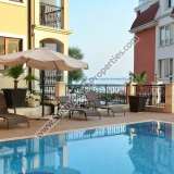  Продается меблированная двухкомнатна квартира с видом на море и горы в Dolphin Coast VIP club  на самом пляже Солнечного берега Болгария Солнечный берег 1446007 thumb133
