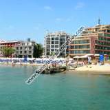  Продается меблированная двухкомнатна квартира с видом на море и горы в Dolphin Coast VIP club  на самом пляже Солнечного берега Болгария Солнечный берег 1446007 thumb142