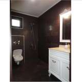   Sofia 4646903 thumb33