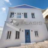  (For Sale) Residential Detached house || Cyclades/Syros-Ermoupoli - 230 Sq.m, 4 Bedrooms, 850.000€ Ermoupoli 8047631 thumb0