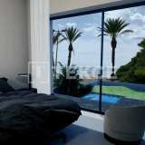  Luxuriöse Villen mit direktem Zugang zum Strand in El Campello Alicante 8148880 thumb3