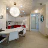  Budva'nın merkezinde deniz manzaralı 94 m2 lüks iki odalı daire - TQ Plaza Kompleksi Budva 8149803 thumb7