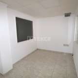  Spacious Commercial Unit with an Outside Terrace in La Zenia Alicante 8105151 thumb14